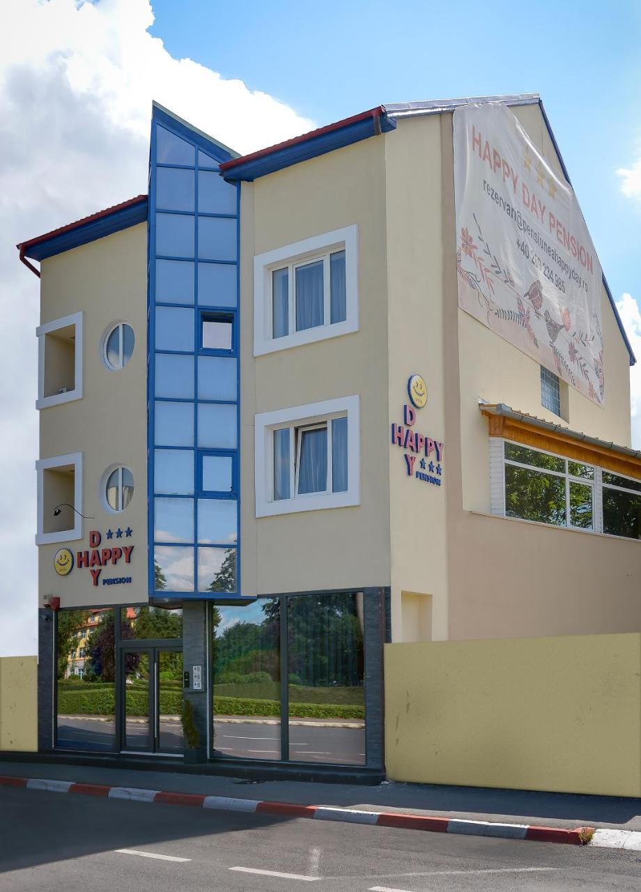 Pension Happy Day - Motorcycle Friendly Sibiu Eksteriør billede